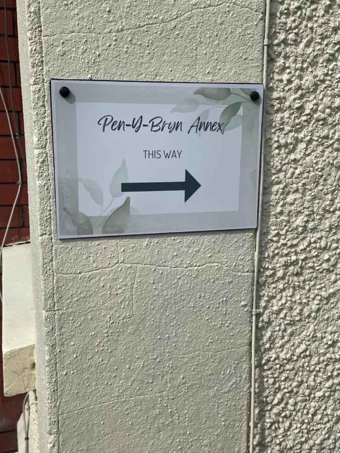 Pen-Y-Bryn Annex Brynmenyn Exterior foto